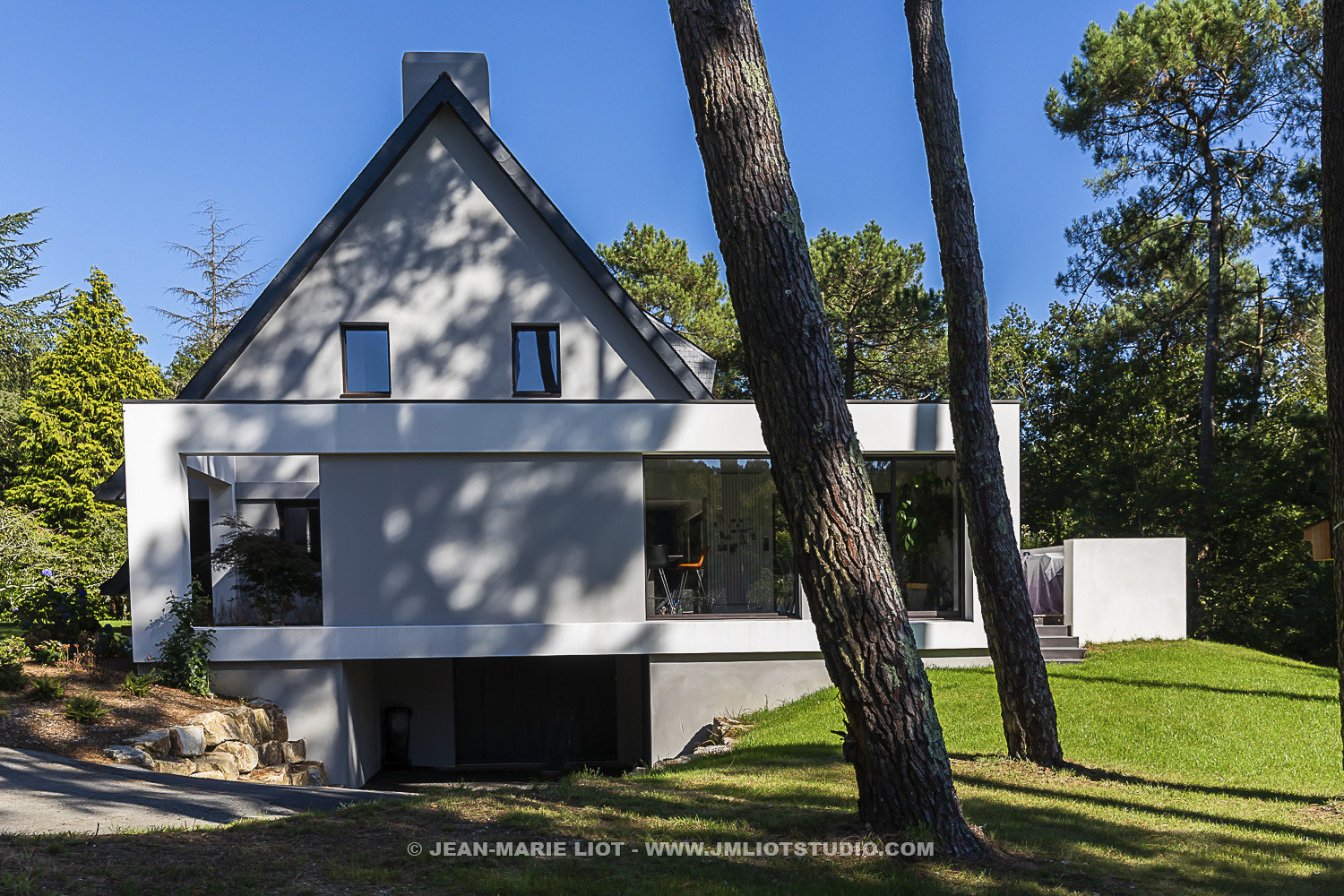 ARCHITECTURE ANCRAGE